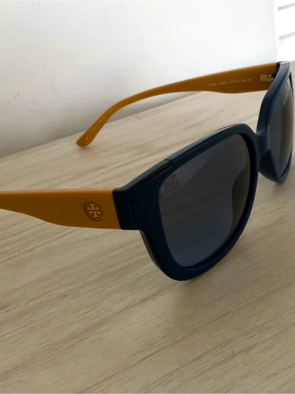 Tory Burch TY9023 Navy Blue Yellow Square Sunglasses w/ Orange Case